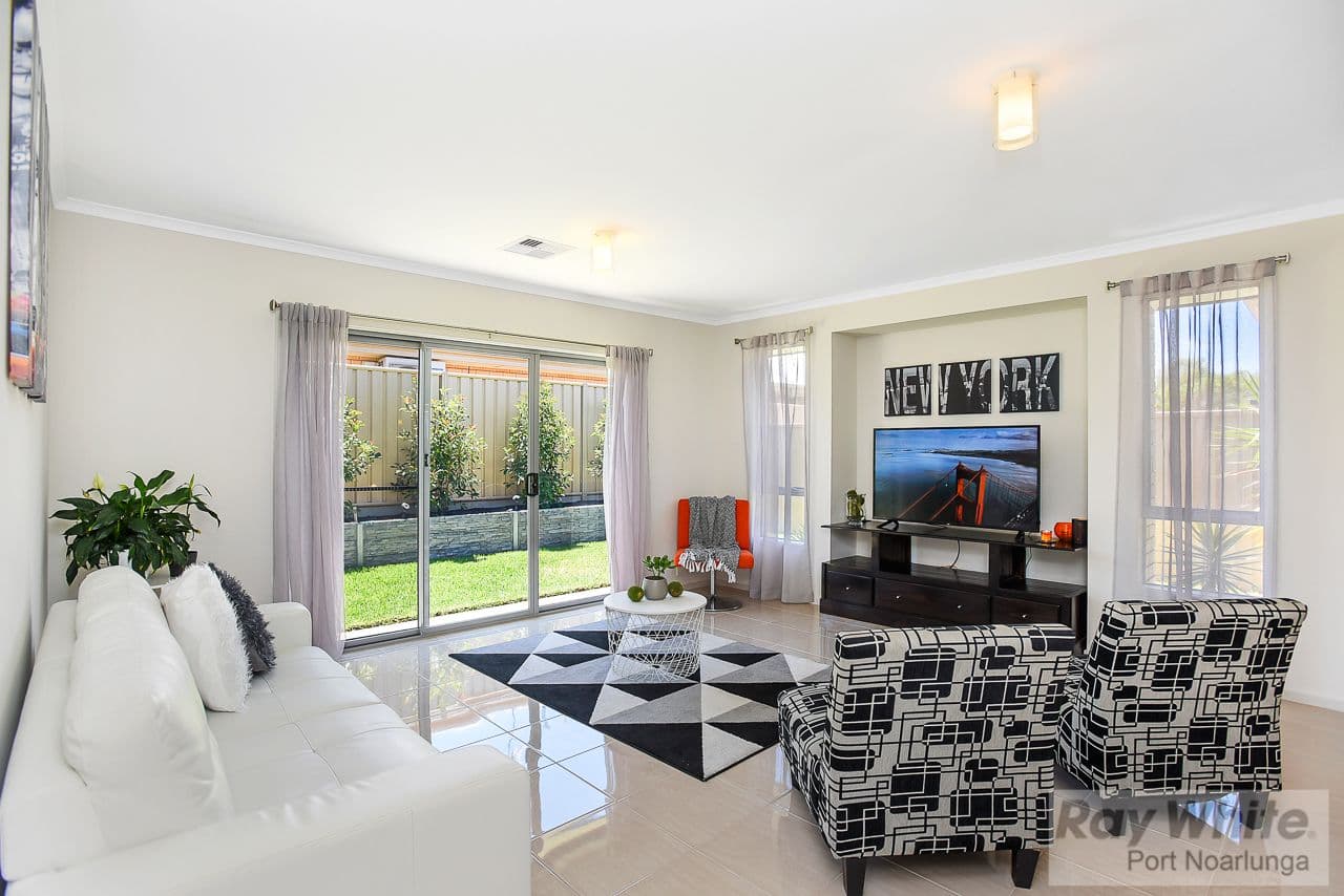 21 Halton Court, Seaford Meadows SA 5169, Seaford Meadows - Thumbnail 3