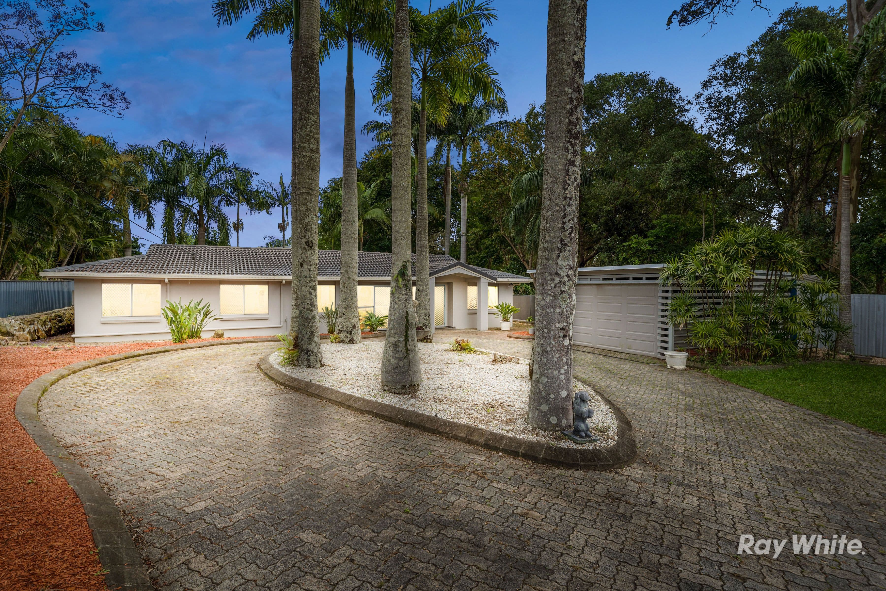 70 Lyndale Street, Daisy Hill QLD 4127, Daisy Hill - Thumbnail 2