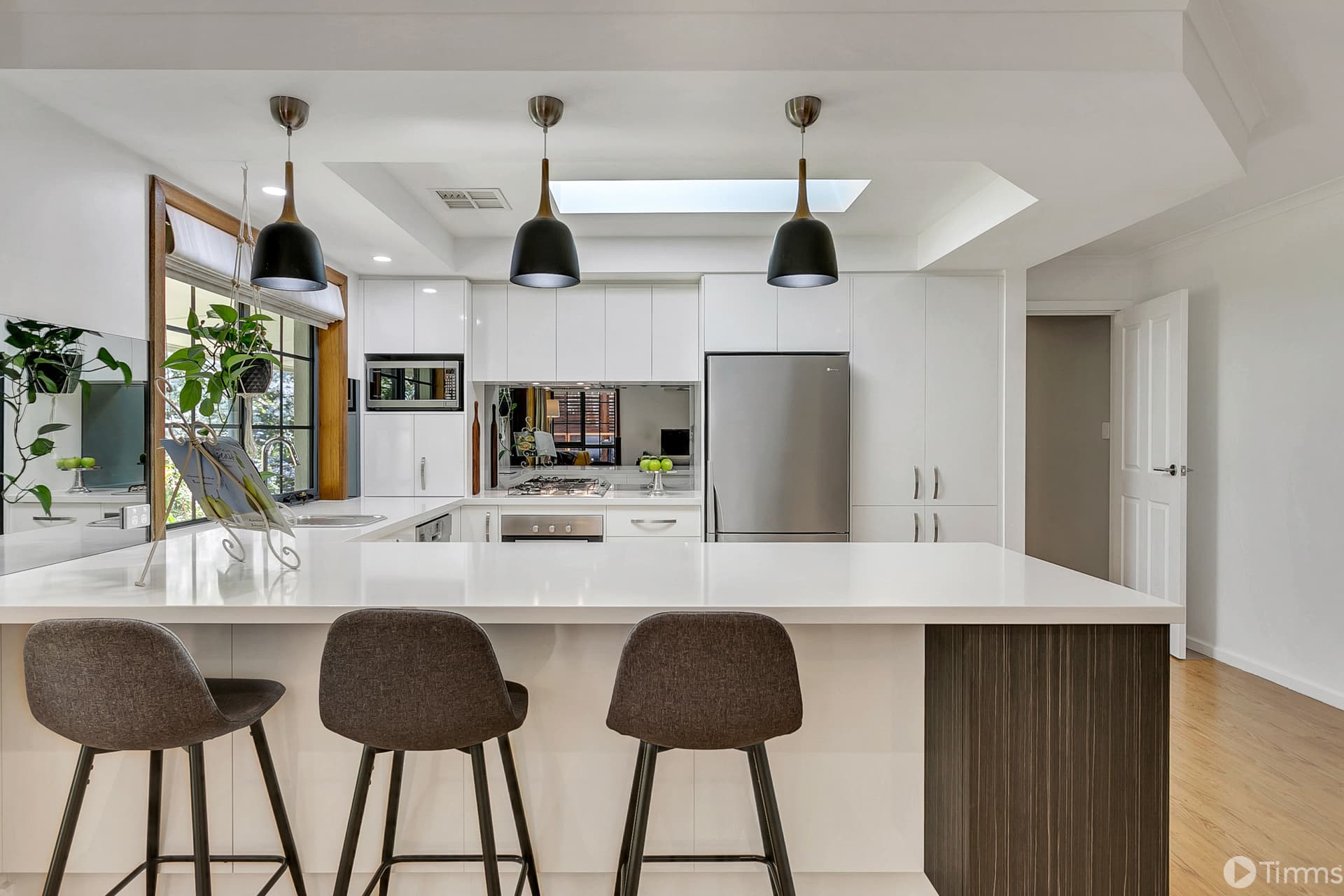16 Cedar Avenue, Blackwood - Image 1
