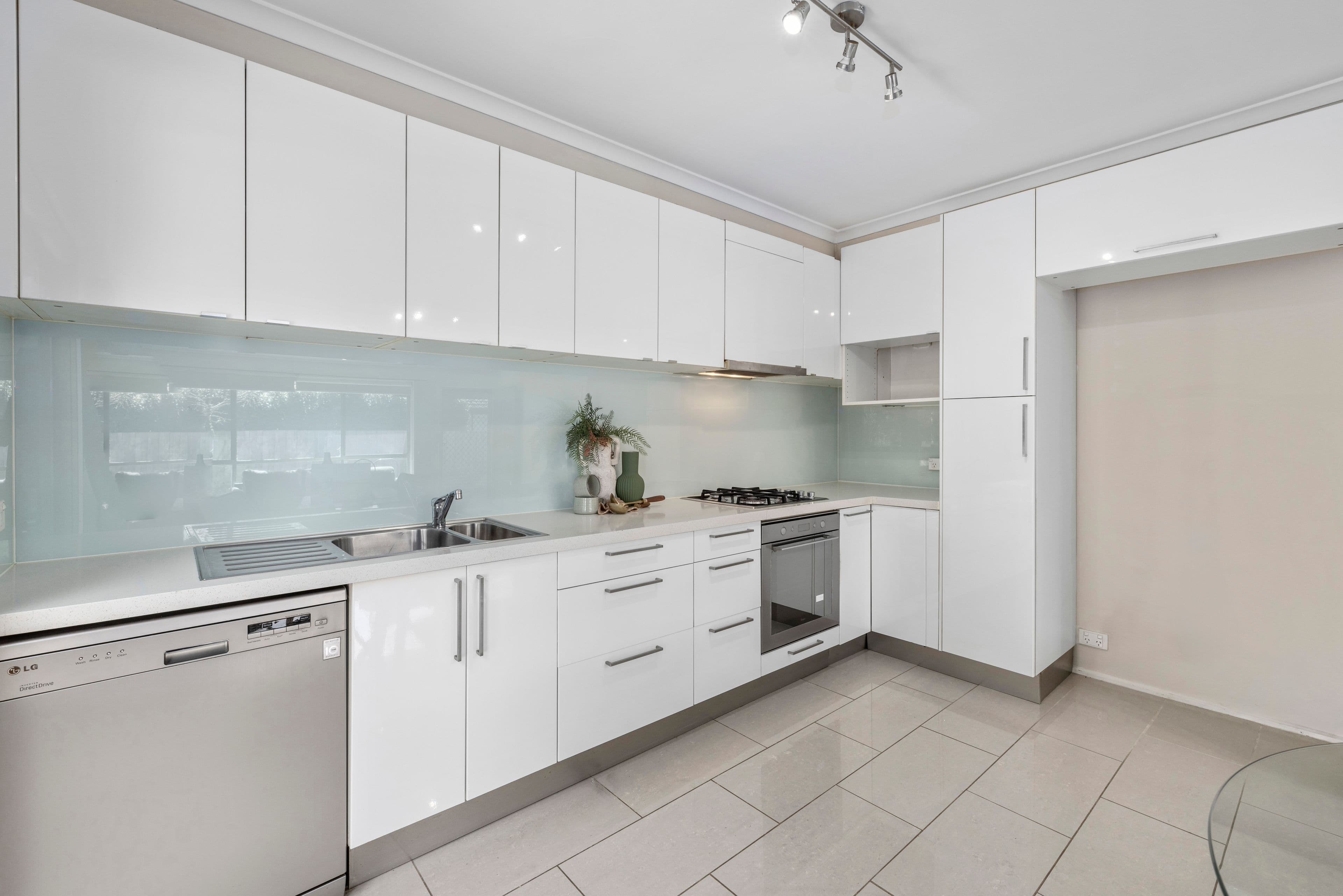 39 Airlie Grove, Seaford VIC 3198, Seaford - Thumbnail 8
