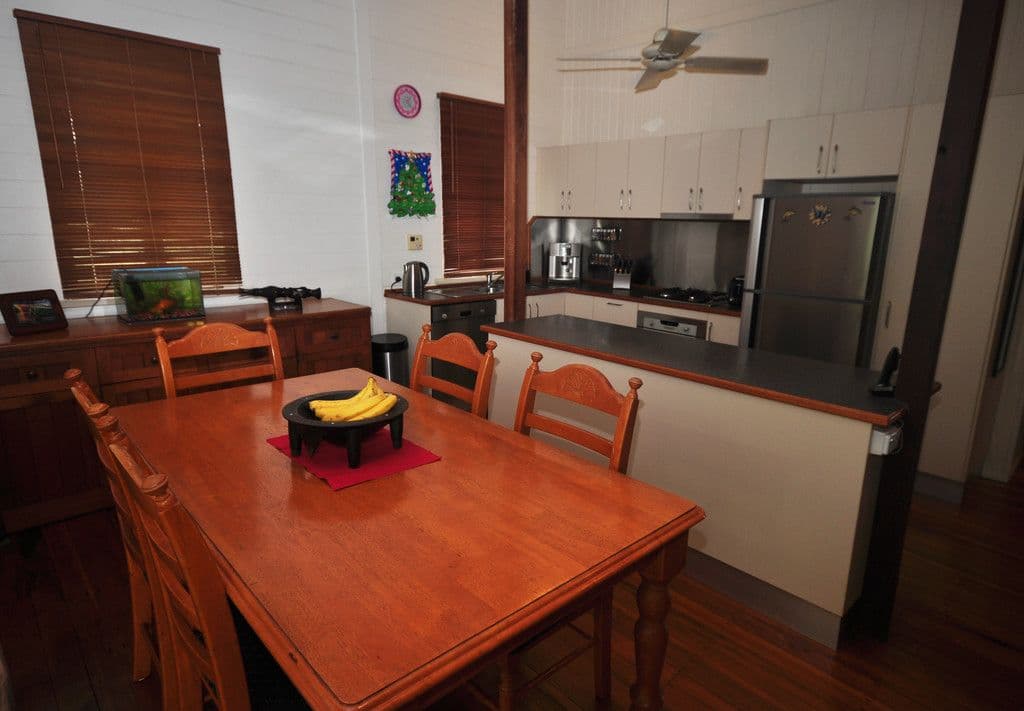 199 Buchan Street, Bungalow QLD 4870, Bungalow - Thumbnail 6