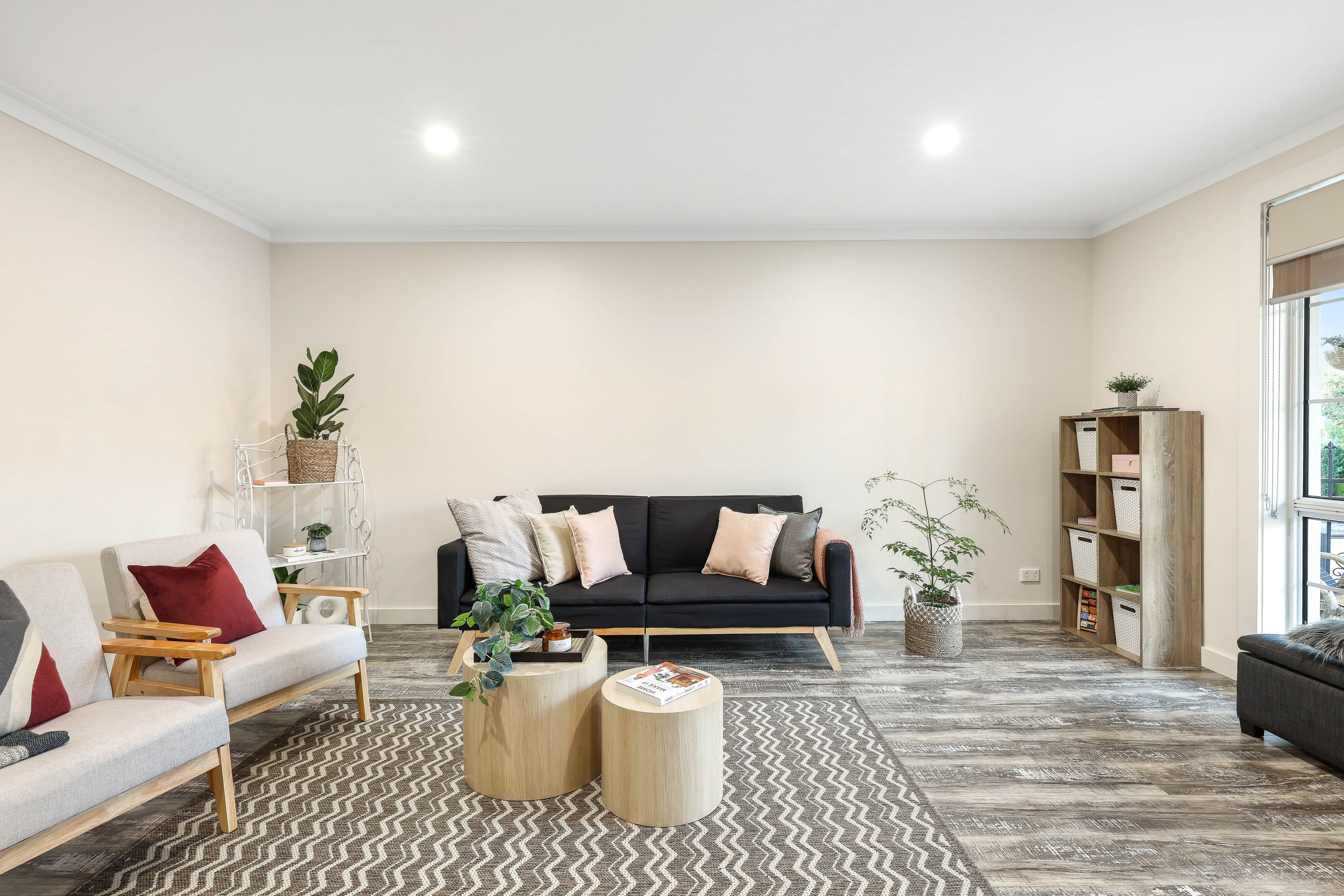 17 Klein Crescent, Roxburgh Park VIC 3064, Roxburgh Park - Thumbnail 2