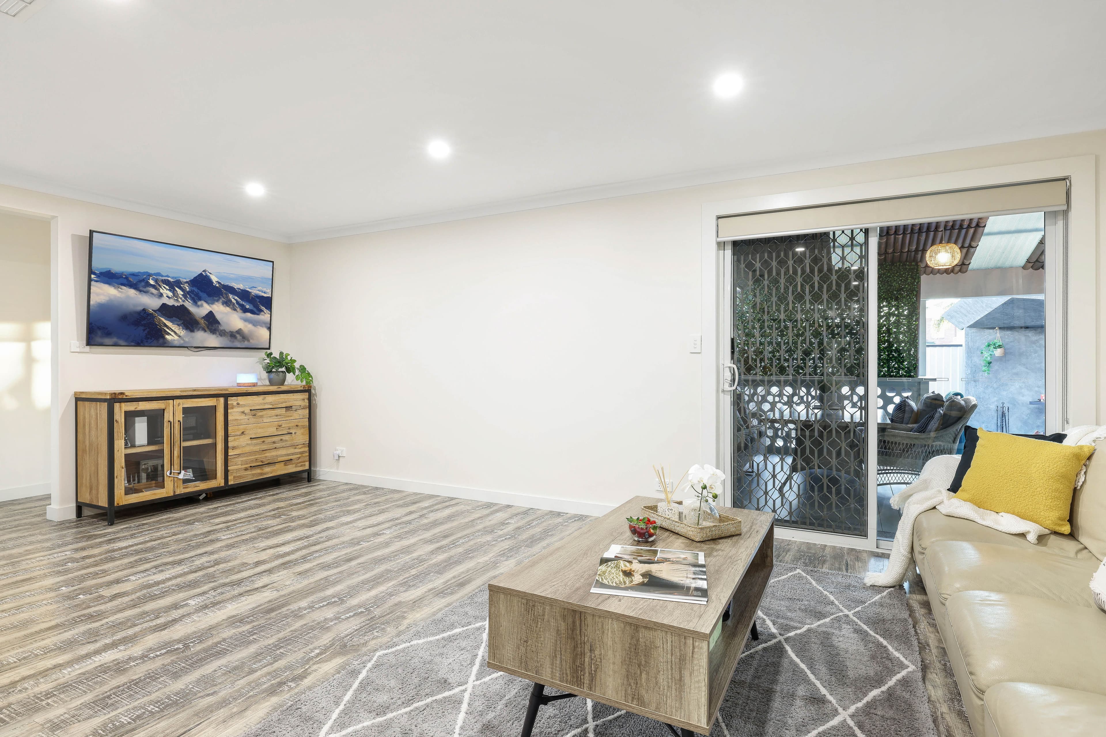 17 Klein Crescent, Roxburgh Park VIC 3064, Roxburgh Park - Thumbnail 5