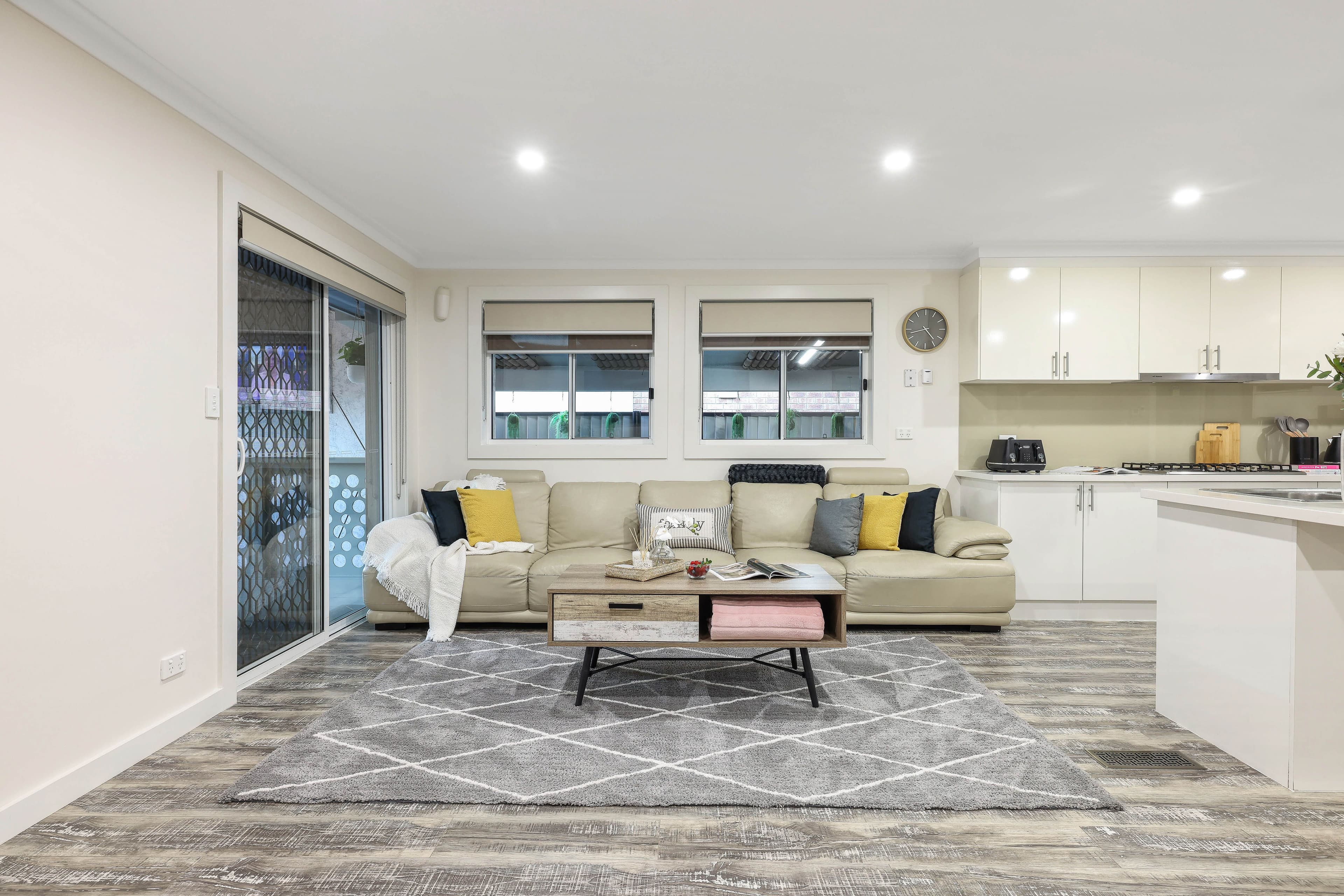 17 Klein Crescent, Roxburgh Park VIC 3064, Roxburgh Park - Thumbnail 8