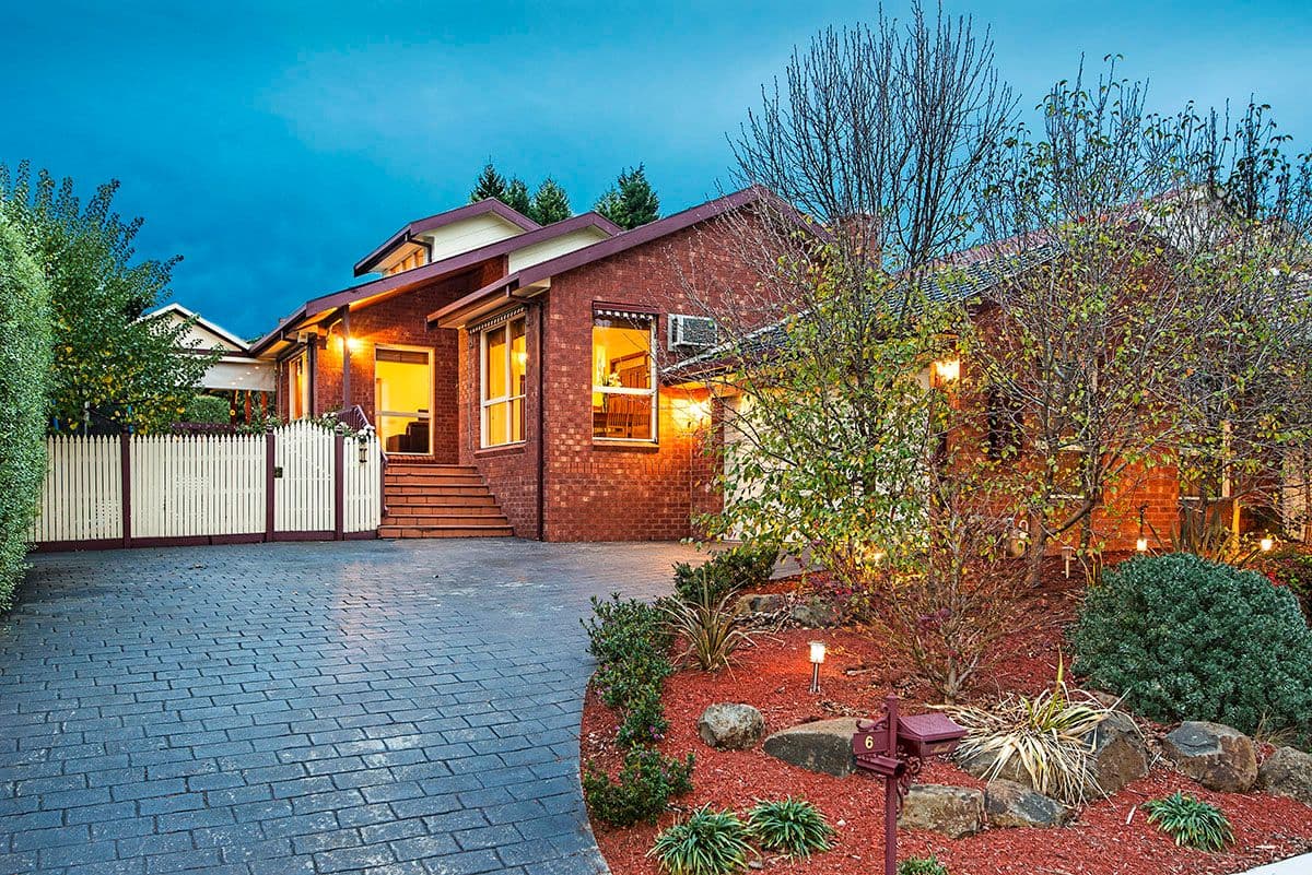 6 Bowman Drive, MILL PARK VIC 3082, Mill Park - Image 1