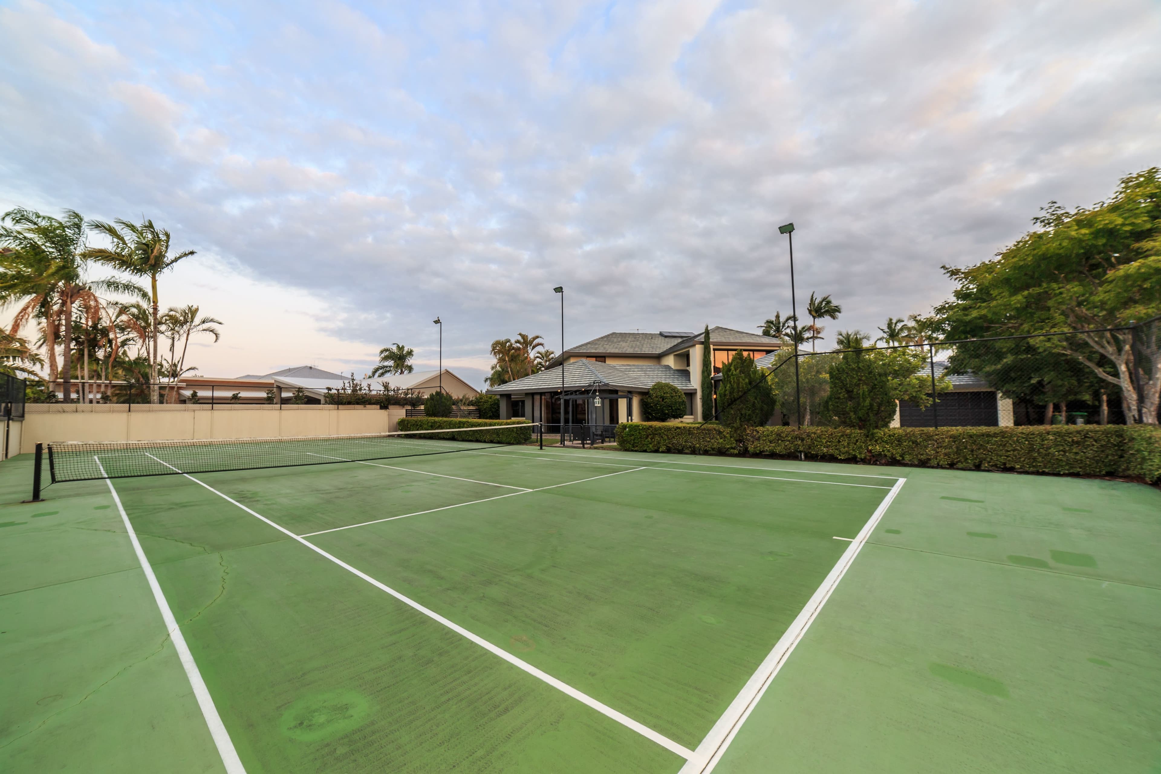 31 Campbell Street, Sorrento QLD 4217, Sorrento - Thumbnail 3
