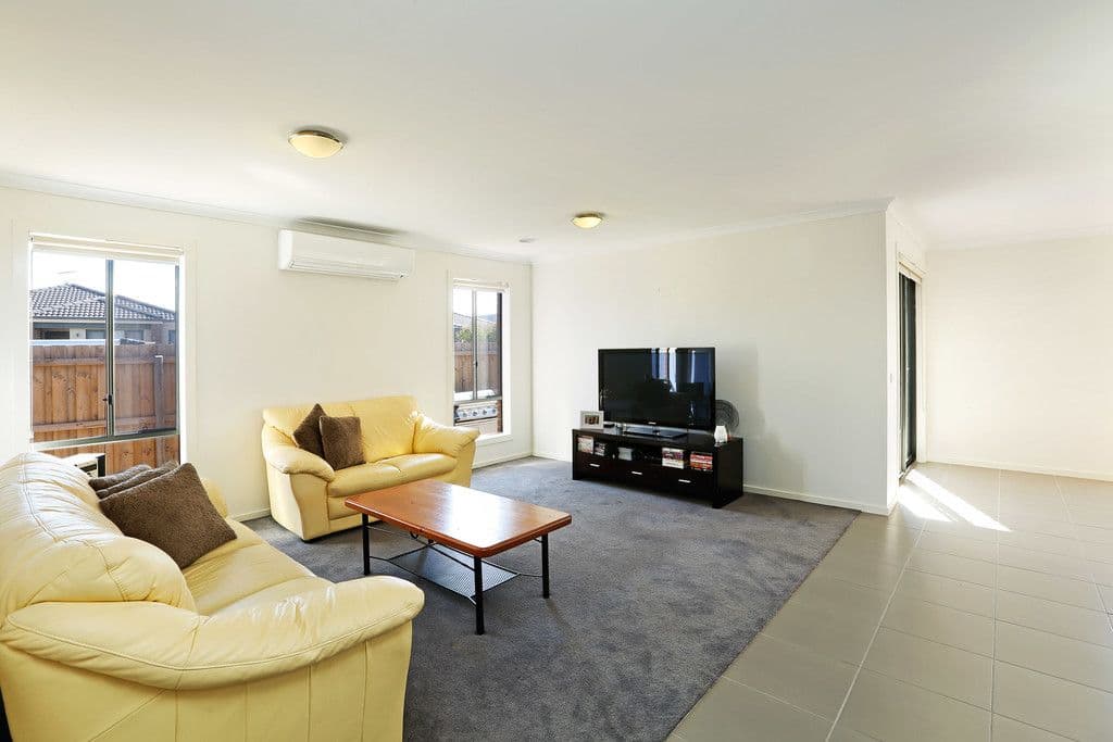 15-16 Carlina Court, Marshall VIC 3216, Marshall - Thumbnail 2