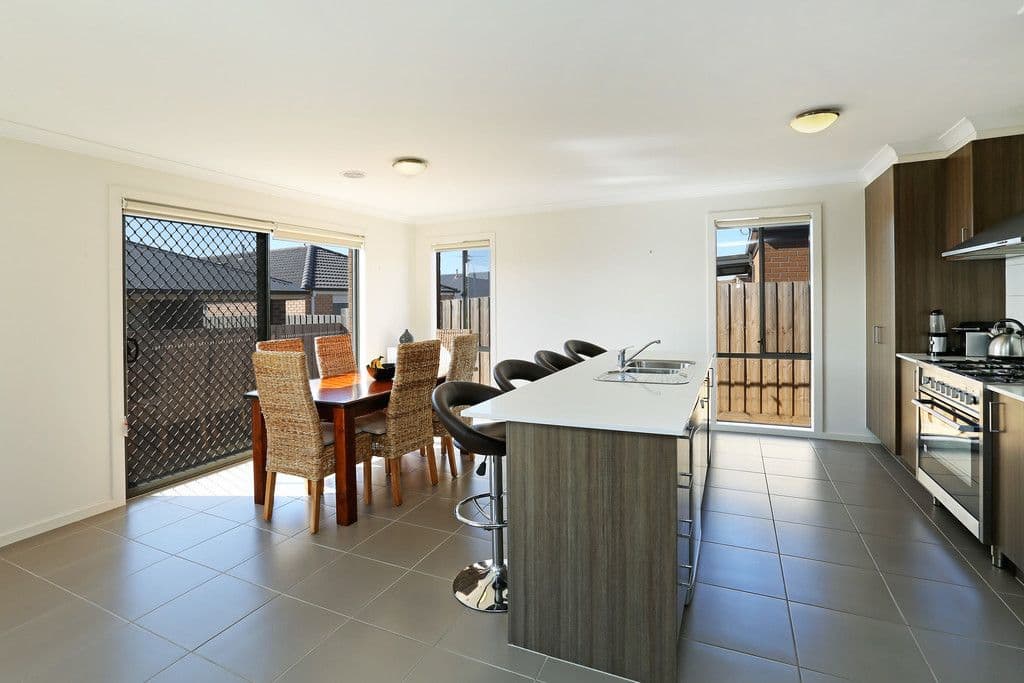 15-16 Carlina Court, Marshall VIC 3216, Marshall - Thumbnail 5