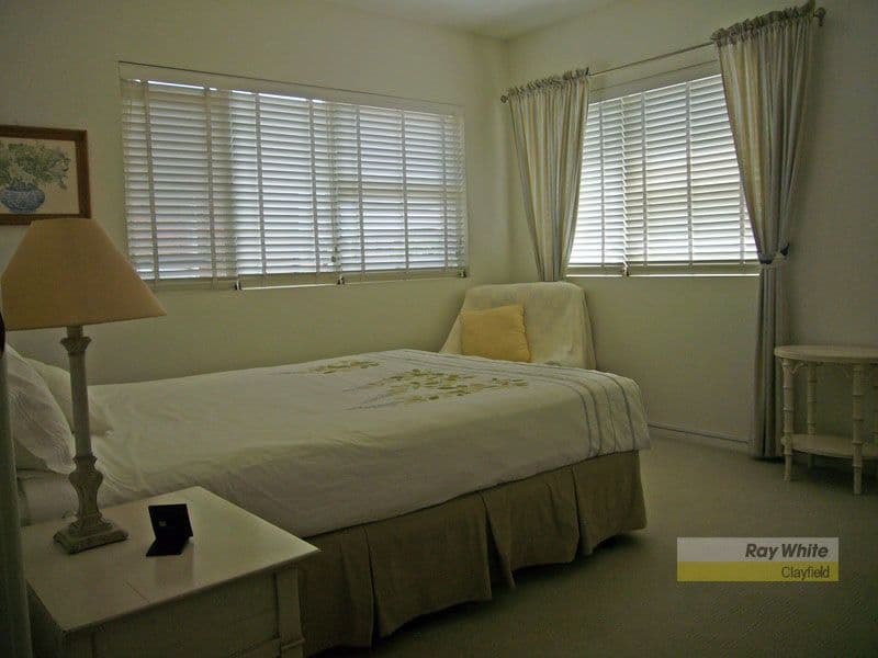 72 Riverton Street, CLAYFIELD QLD 4011, Clayfield - Thumbnail 3