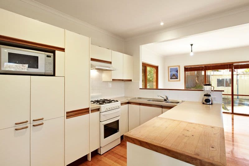 46 Dorrington Avenue, RESERVOIR VIC 3073, Reservoir - Thumbnail 3
