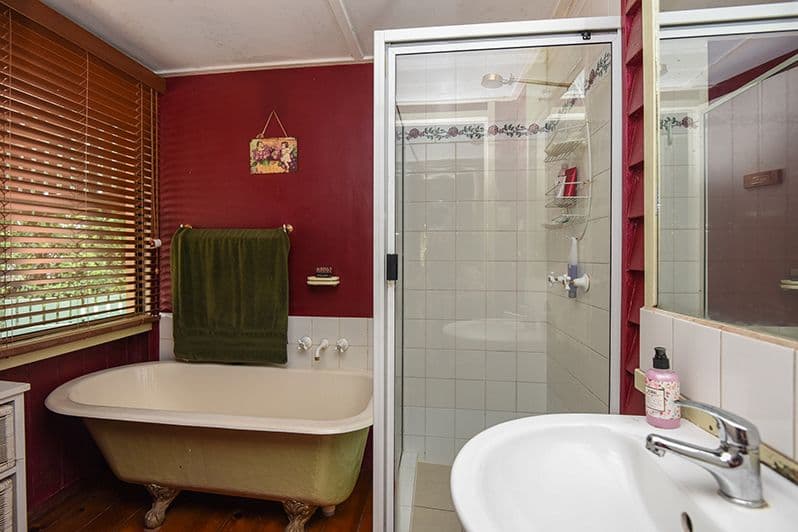 210 Campbell Street, Newtown QLD 4350, Newtown - Thumbnail 5