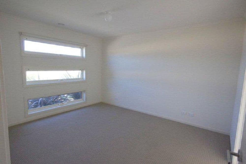 8 Delphinium Road, PAKENHAM VIC 3810, Pakenham - Thumbnail 7