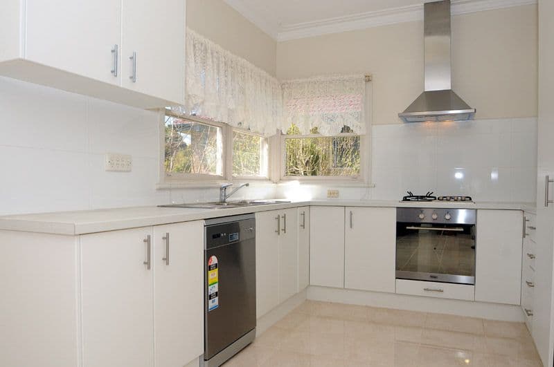 11 Westham Crescent, BAYSWATER VIC 3153, Bayswater - Thumbnail 3