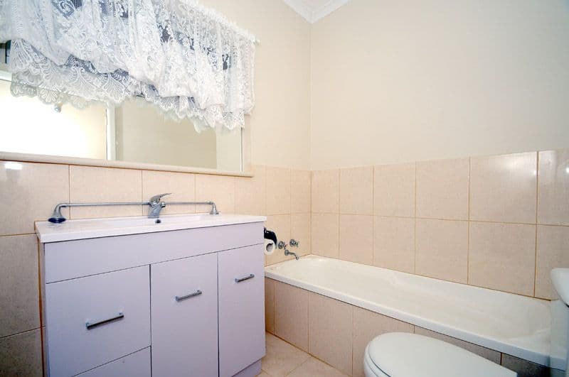 11 Westham Crescent, BAYSWATER VIC 3153, Bayswater - Thumbnail 8