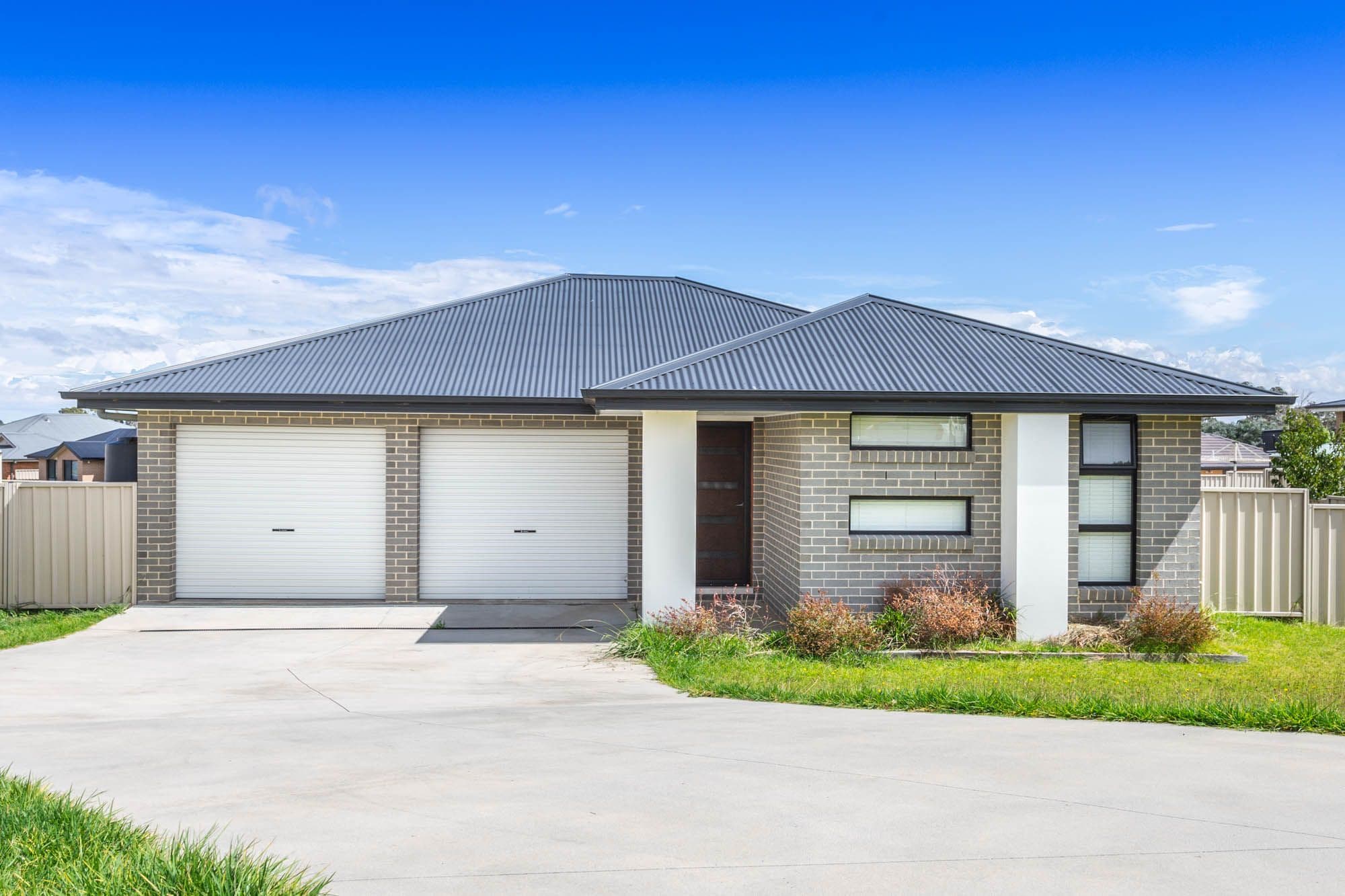 5 Abelia Close, Orange - Image 1