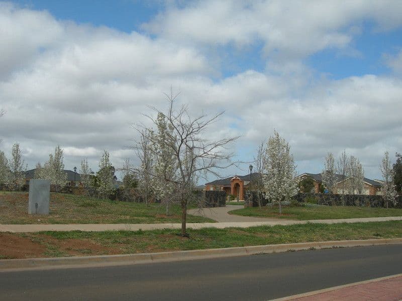 8 Biasin Court, MELTON VIC 3337, Melton - Thumbnail 4