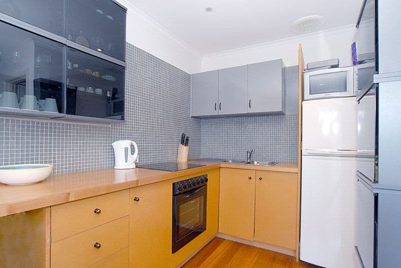 15  Florence Street, MENTONE VIC 3194, Mentone - Thumbnail 3