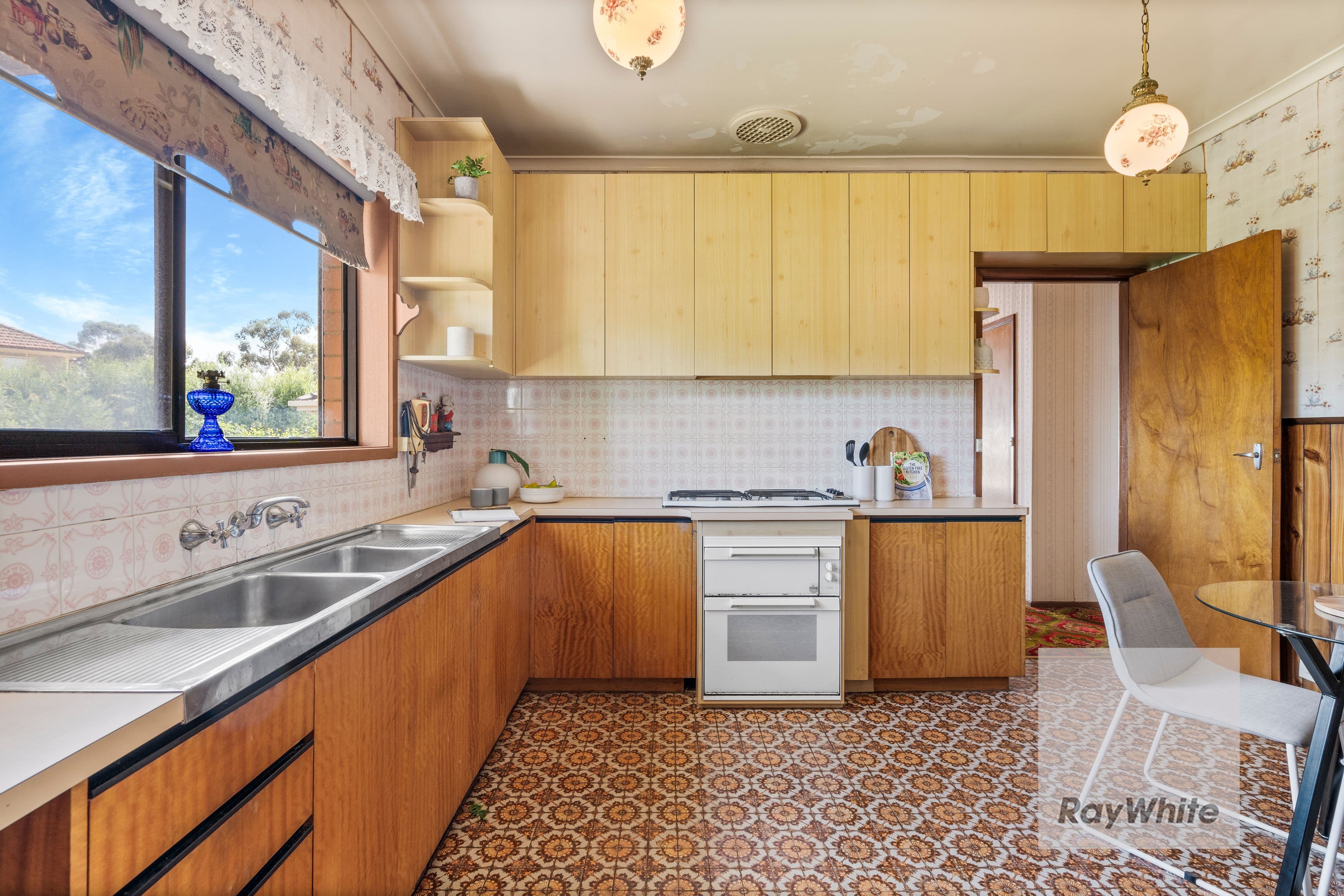 2 Purcell Court, Bundoora VIC 3083, Bundoora - Thumbnail 4
