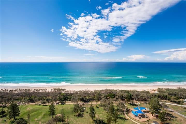 112 'Carmel by the Sea' 177 Old Burleigh Road, BROADBEACH QLD 4218, Broadbeach - Thumbnail 2