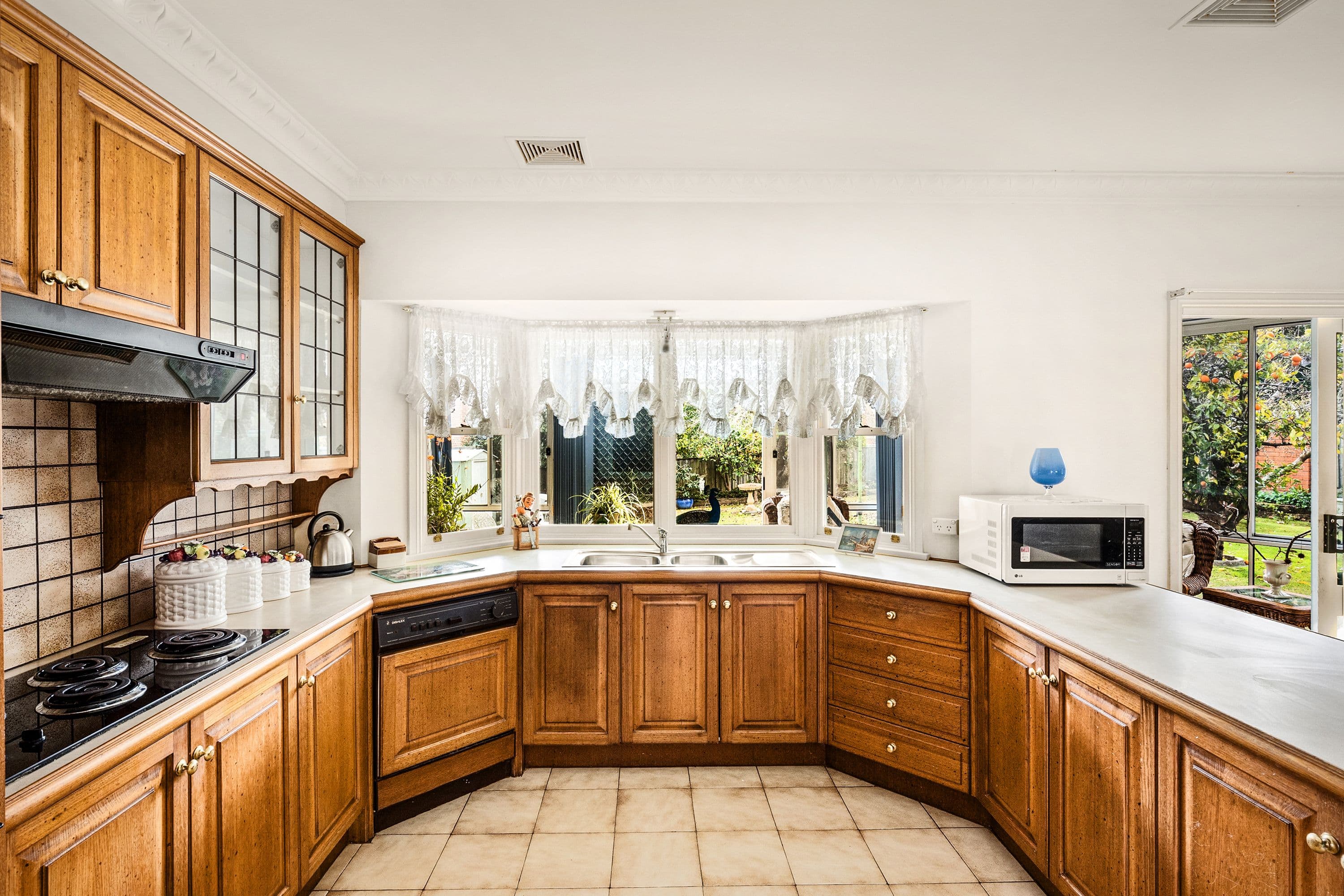 7 Galahad Crescent, Castle Hill NSW 2154, Castle Hill - Thumbnail 4