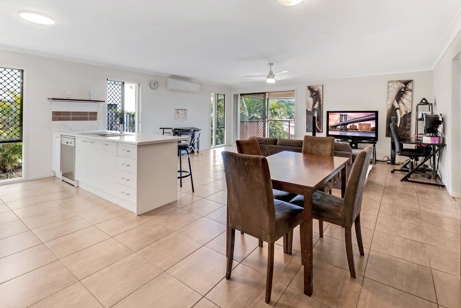 23 Heatherdale Drive, Upper Coomera QLD 4209, Upper Coomera - Thumbnail 2