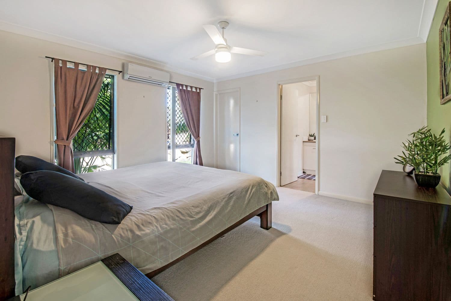 23 Heatherdale Drive, Upper Coomera QLD 4209, Upper Coomera - Thumbnail 6