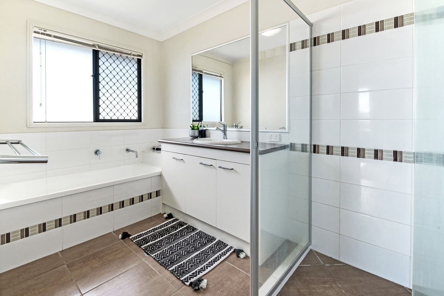 23 Heatherdale Drive, Upper Coomera QLD 4209, Upper Coomera - Thumbnail 8