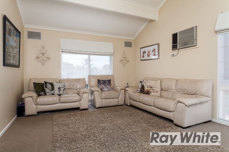 34 Sullivan Drive, Somerville VIC 3912, Somerville - Thumbnail 3