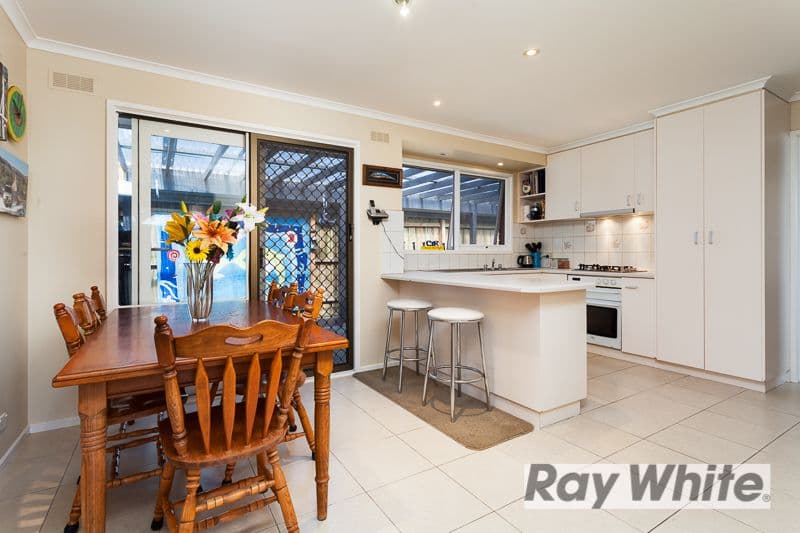 34 Sullivan Drive, Somerville VIC 3912, Somerville - Thumbnail 5