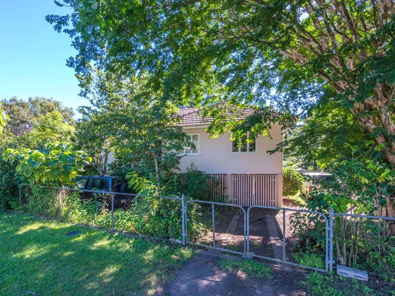 249 Fletcher Parade, Bardon QLD 4065, Bardon - Thumbnail 2