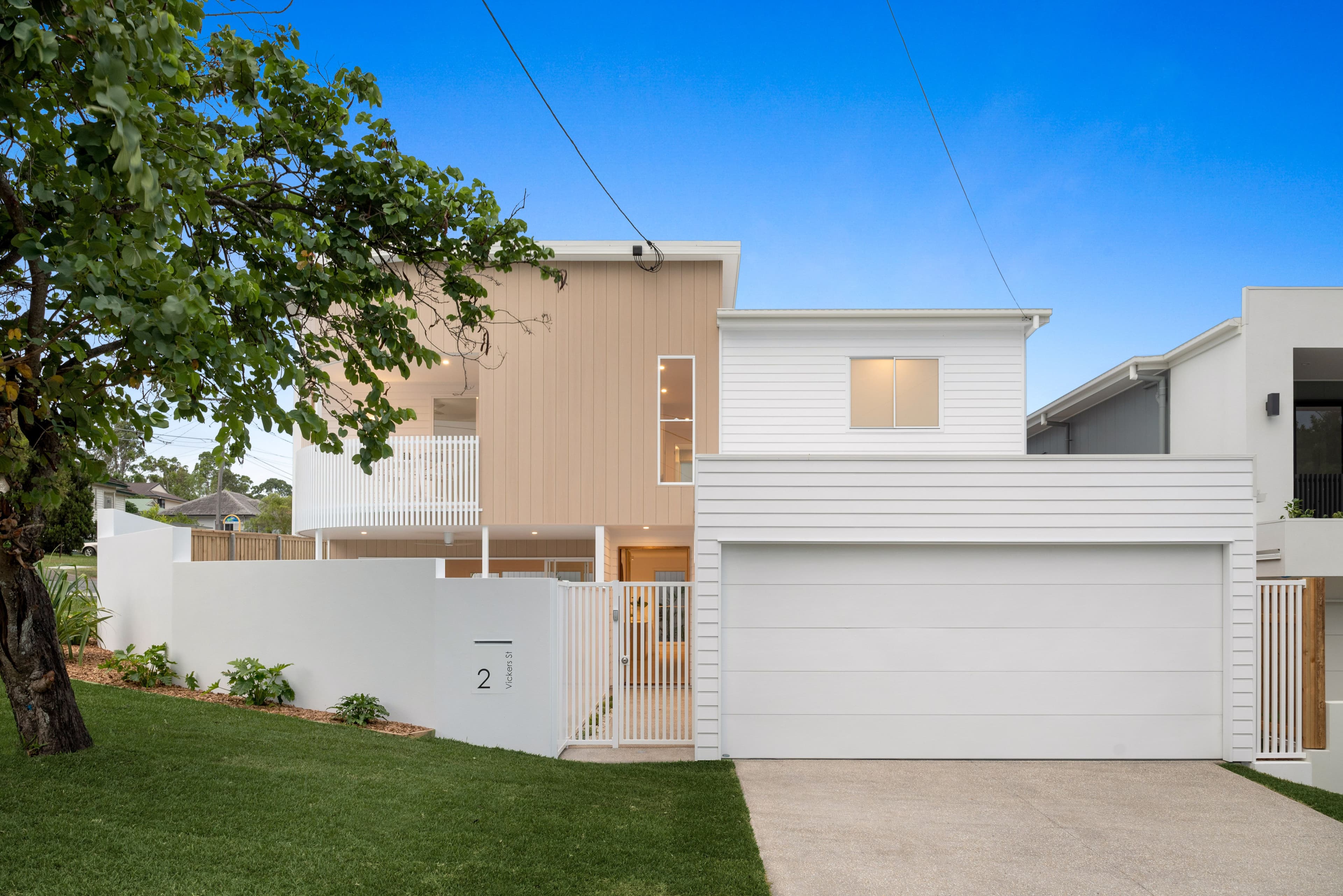 2 Vickers Street, Carina Heights QLD 4152, Carina Heights - Thumbnail 2