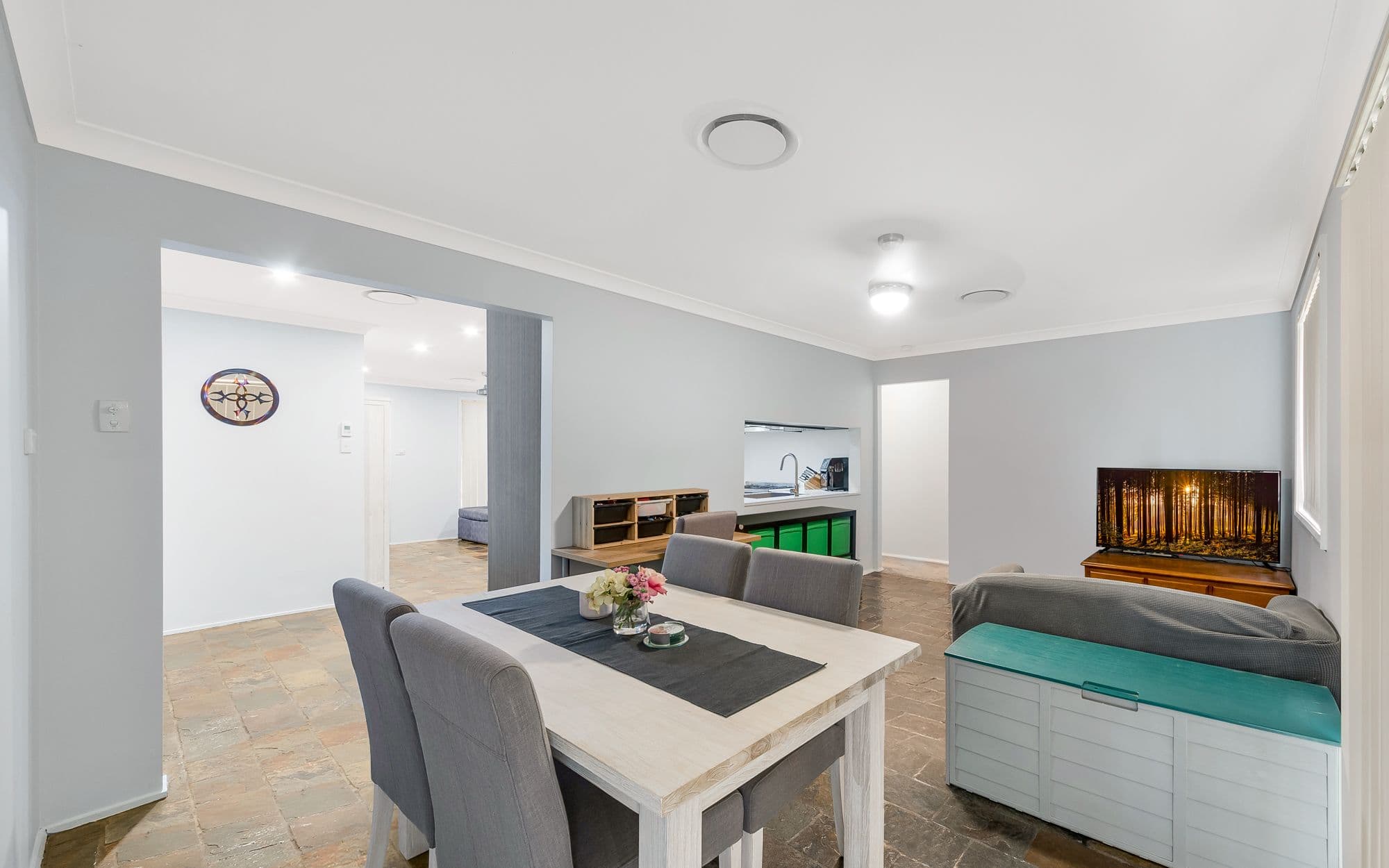 6 Gentian Avenue, Macquarie Fields NSW 2564, Macquarie Fields - Thumbnail 5