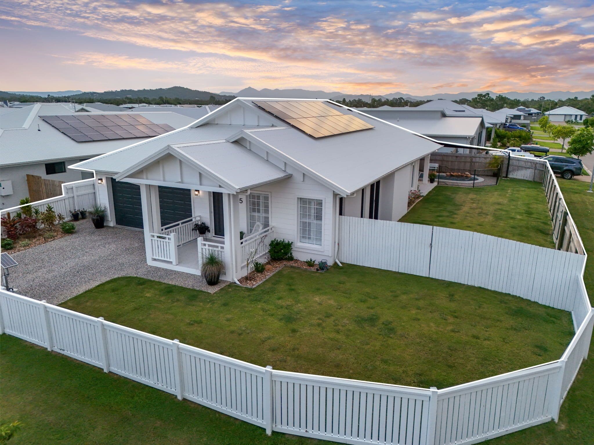 7 William Drysdale Close, REDBANK PLAINS QLD 4301, Redbank Plains - Thumbnail 2