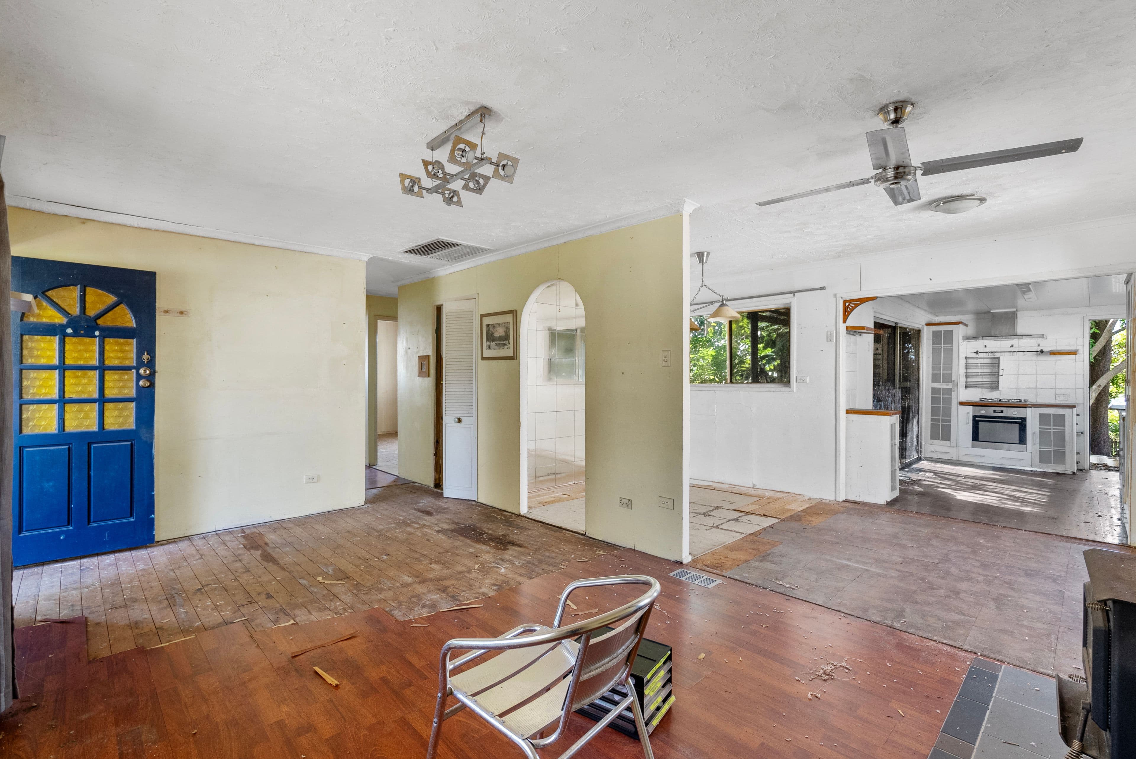 94 Jean Street, Woodridge QLD 4114, Woodridge - Thumbnail 2