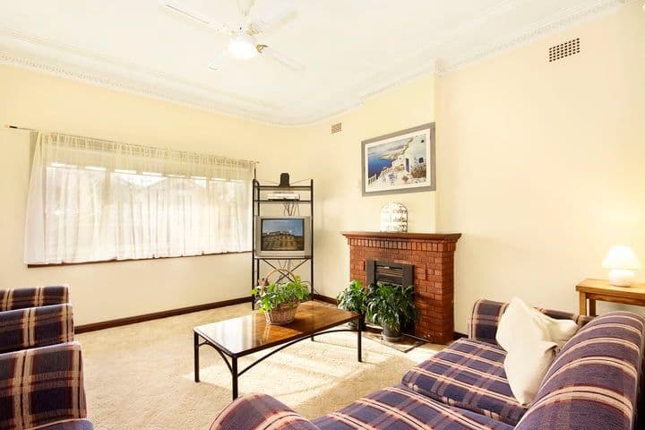 22   Wilga Street, CONCORD WEST NSW 2138, Concord West - Thumbnail 2