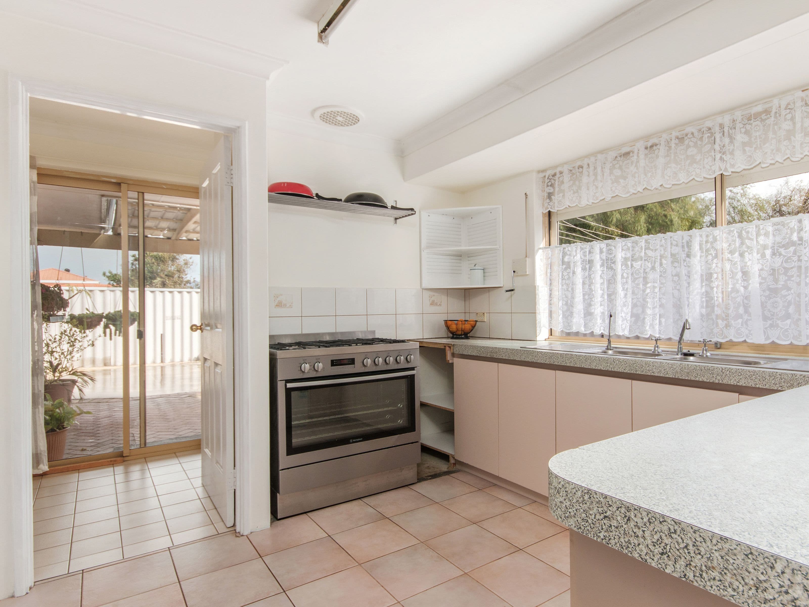29b Bell Street, Rockingham WA 6168, Rockingham - Thumbnail 6