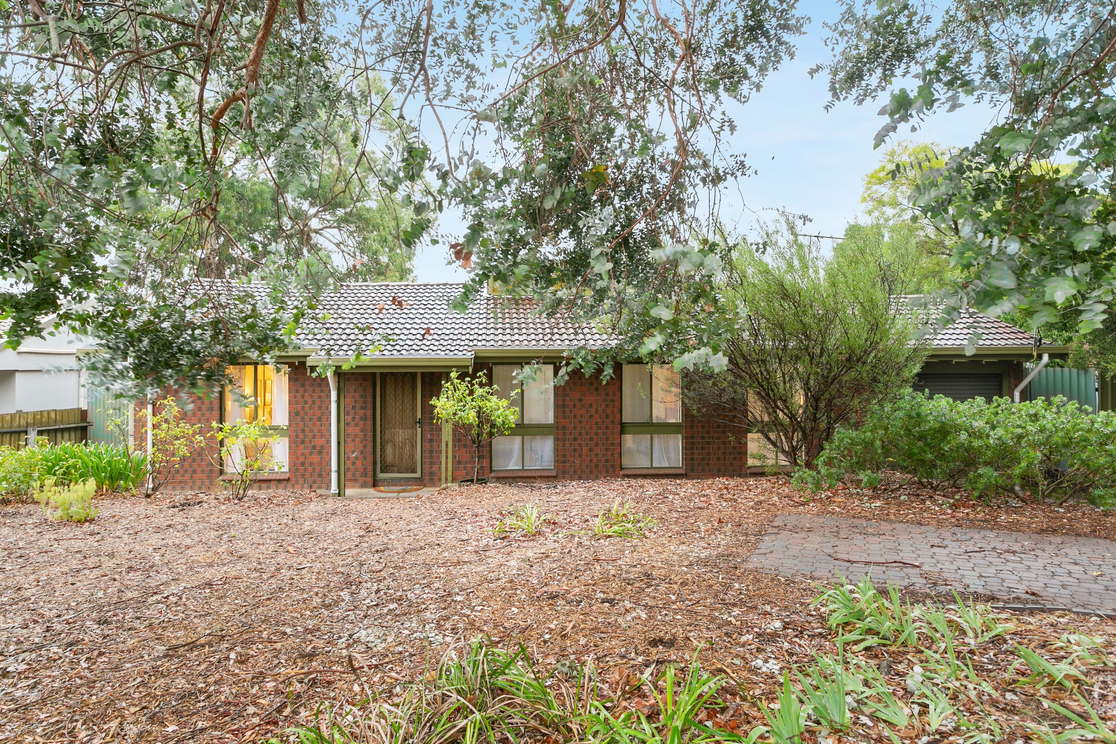 103 Sunnymeade Drive, Aberfoyle Park SA 5159, Aberfoyle Park - Thumbnail 3