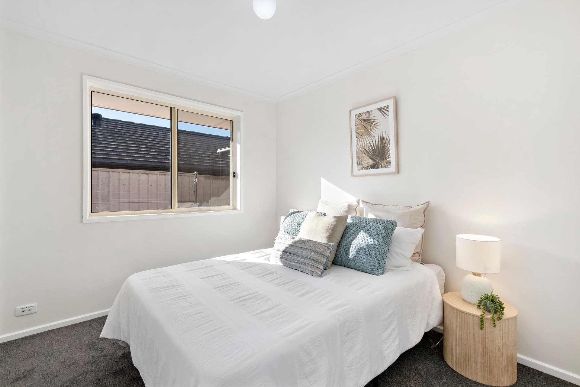 18 Glenview Grove, Seaford Rise - Thumbnail 8