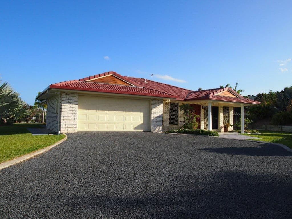2 Jolinda Way, ROCKYVIEW QLD 4701, Rockyview - Image 1