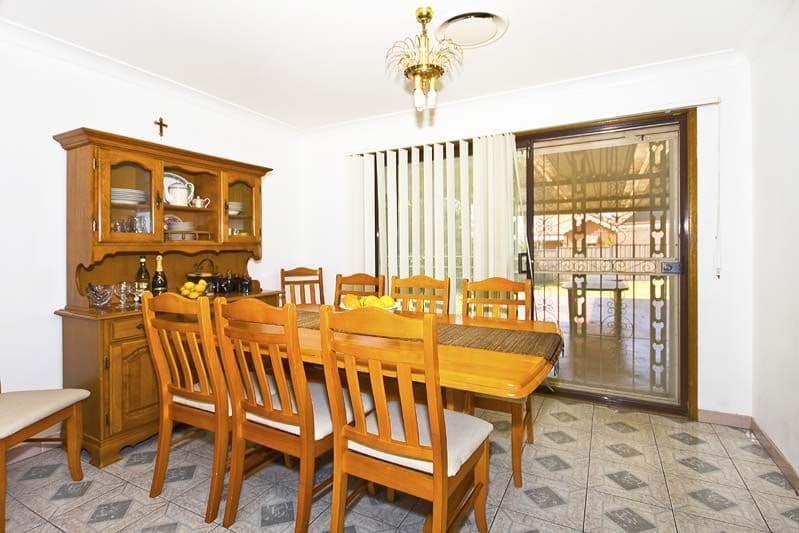 11  Begovich Crescent, ABBOTSBURY NSW 2176, Abbotsbury - Thumbnail 3