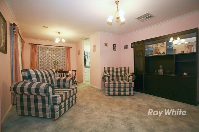 2 Kent Mews, CRANBOURNE NORTH VIC 3977, Cranbourne North - Thumbnail 3