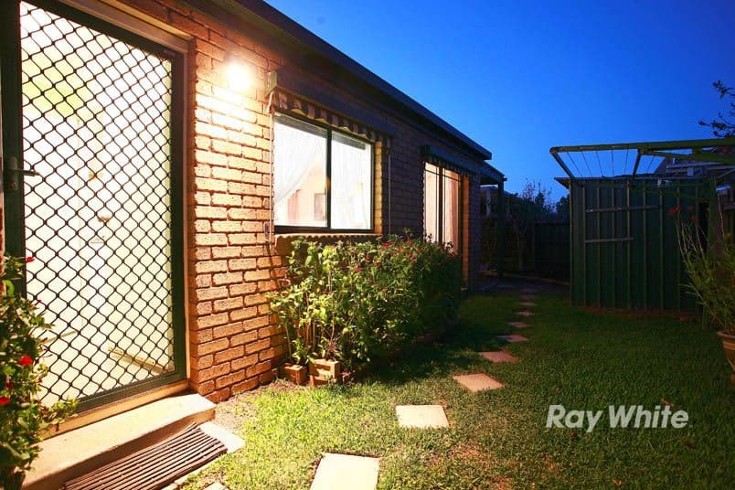 2 Kent Mews, CRANBOURNE NORTH VIC 3977, Cranbourne North - Thumbnail 7