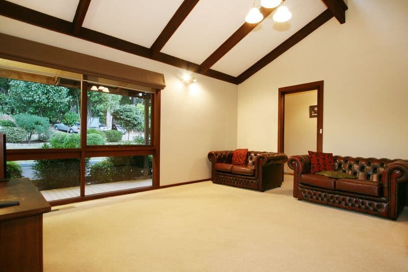 6 Wellington Road, WANDIN NORTH VIC 3139, Wandin North - Thumbnail 2