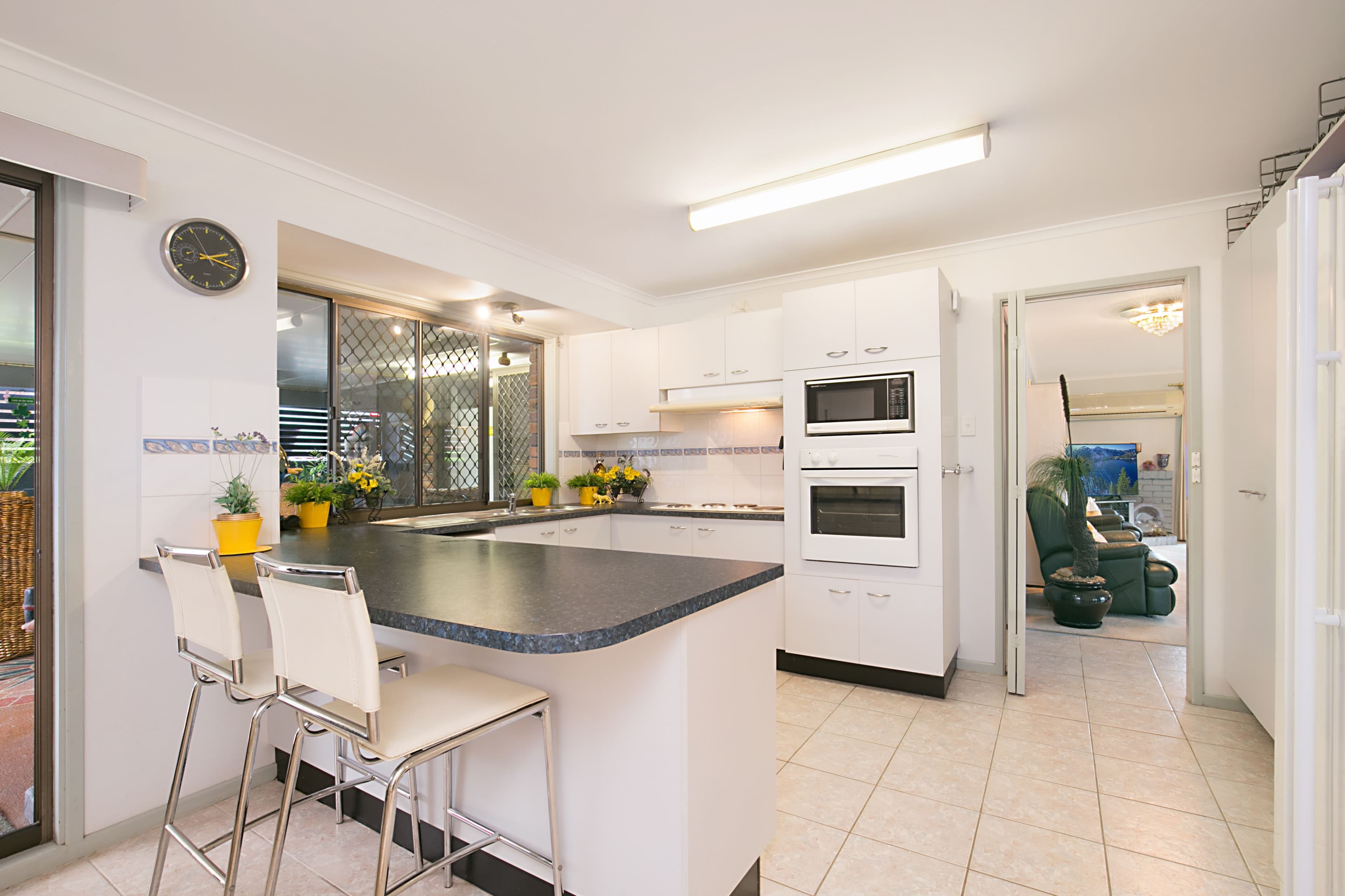 6 Plateau Drive, Springwood QLD 4127, Springwood - Thumbnail 8