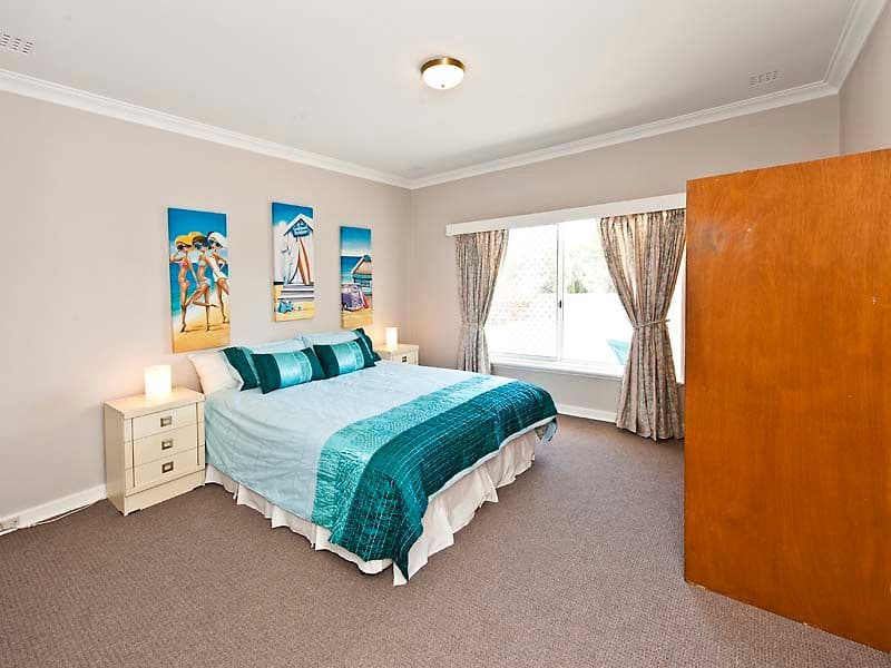 93 Gloucester Crescent, SHOALWATER WA 6169, Shoalwater - Thumbnail 5