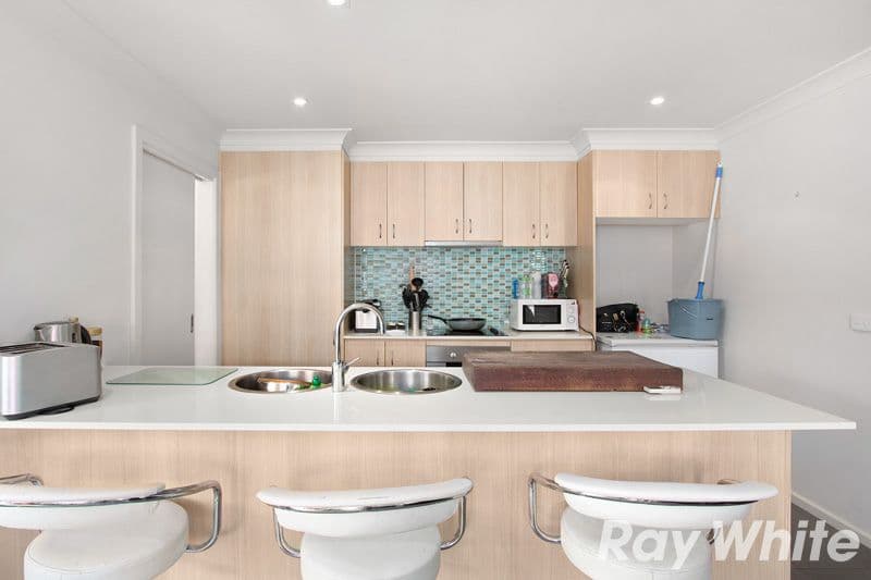 8 Tangelo Terrace, Pakenham VIC 3810, Pakenham - Image 1