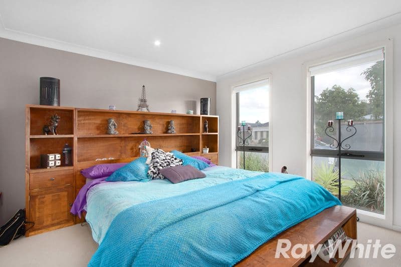 8 Tangelo Terrace, Pakenham VIC 3810, Pakenham - Thumbnail 3
