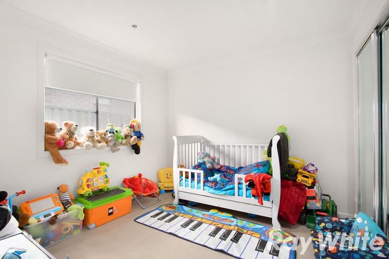 8 Tangelo Terrace, Pakenham VIC 3810, Pakenham - Thumbnail 5