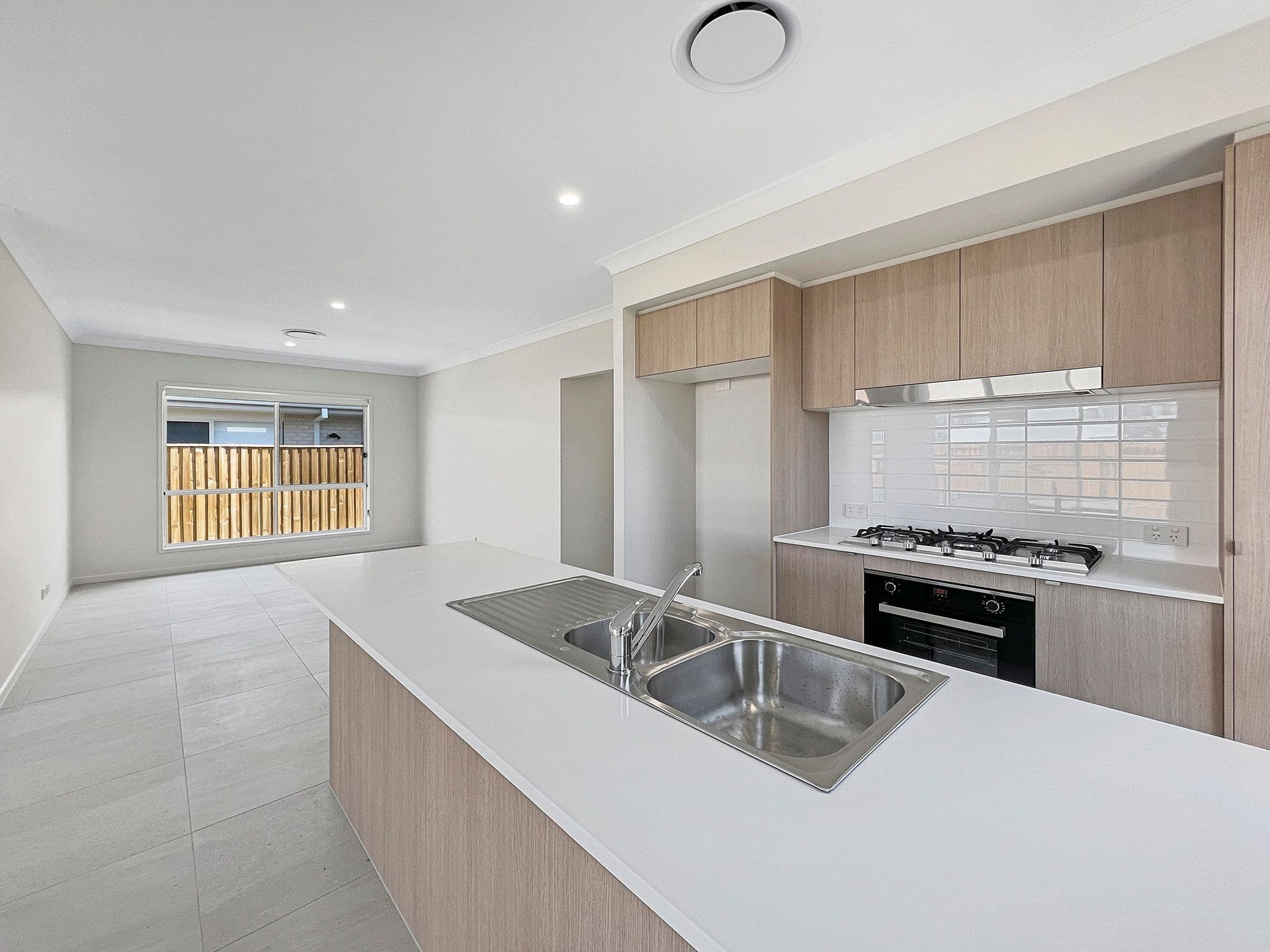 44 John Street, Walloon QLD 4306, Walloon - Thumbnail 4