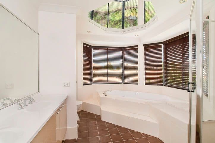 56 Northlakes Drive, CAMERON PARK NSW 2285, Cameron Park - Thumbnail 3
